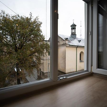 Apartment On Krakivska 34 リヴィウ エクステリア 写真