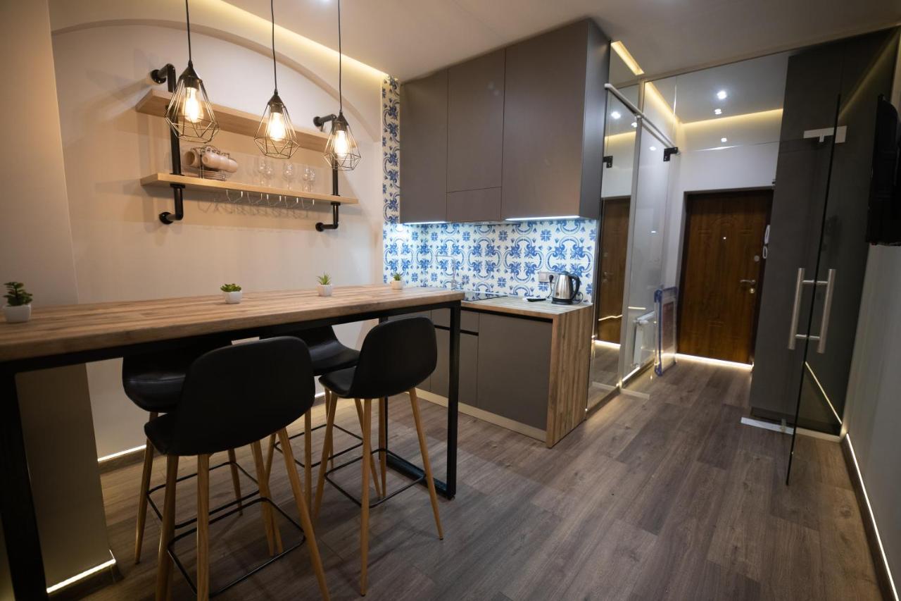 Apartment On Krakivska 34 リヴィウ エクステリア 写真