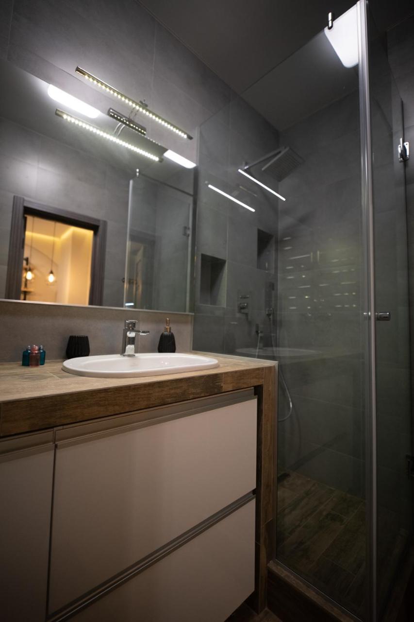 Apartment On Krakivska 34 リヴィウ エクステリア 写真